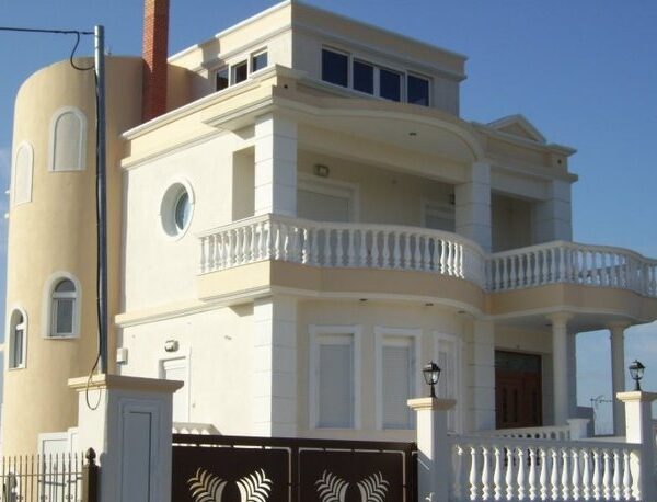 Κατοικίες